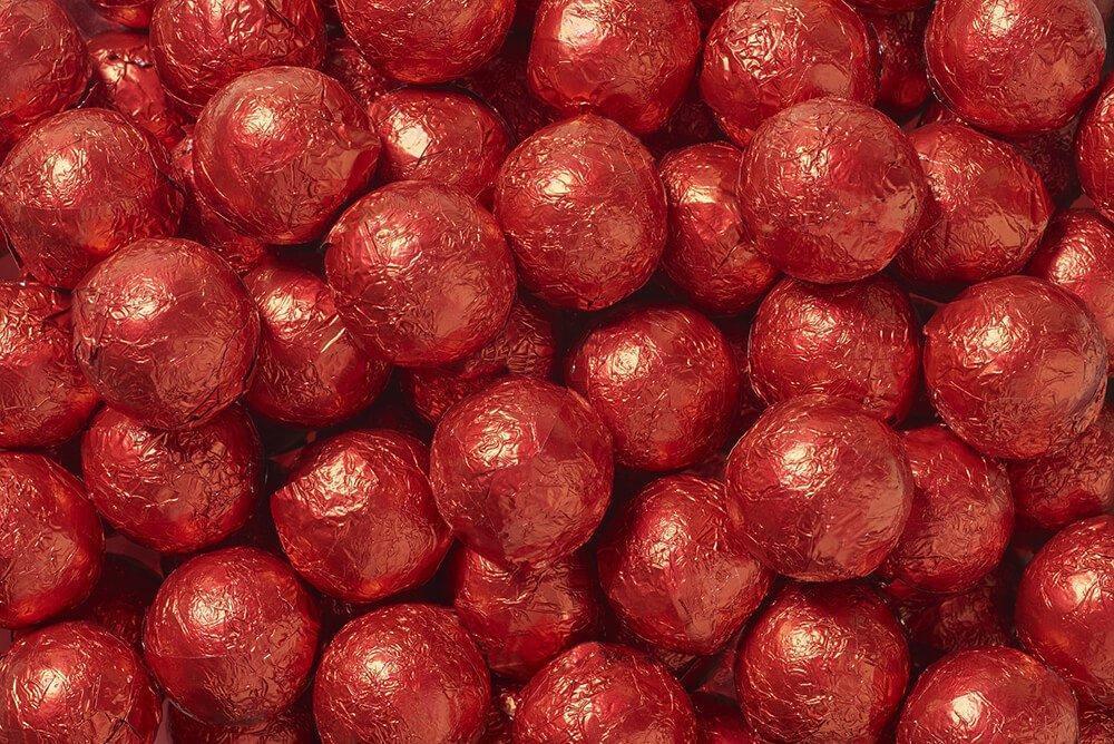 SOLID CHOCOLATE BALLS RED FOIL